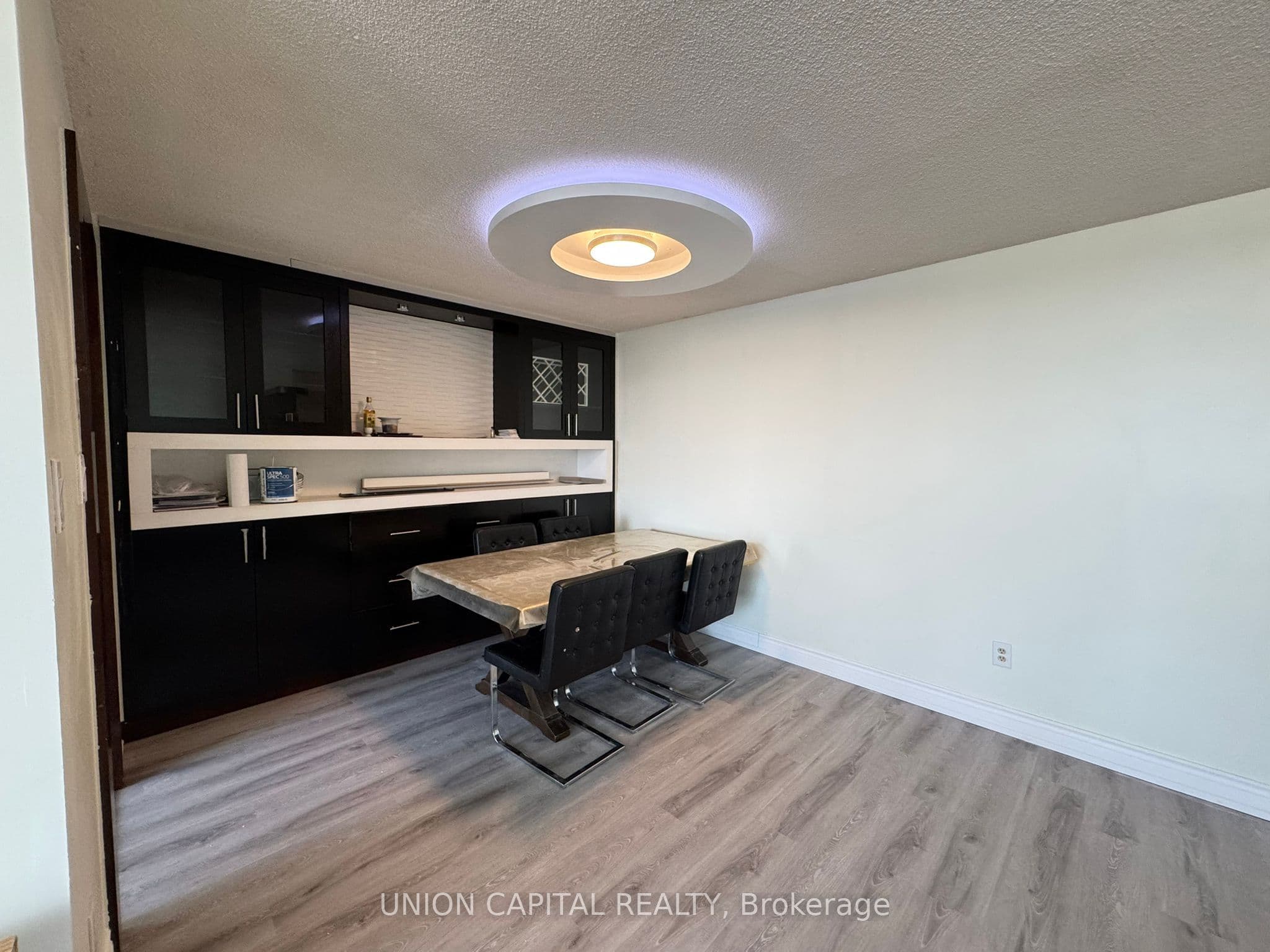 300 Alton Towers Circle #1204 4