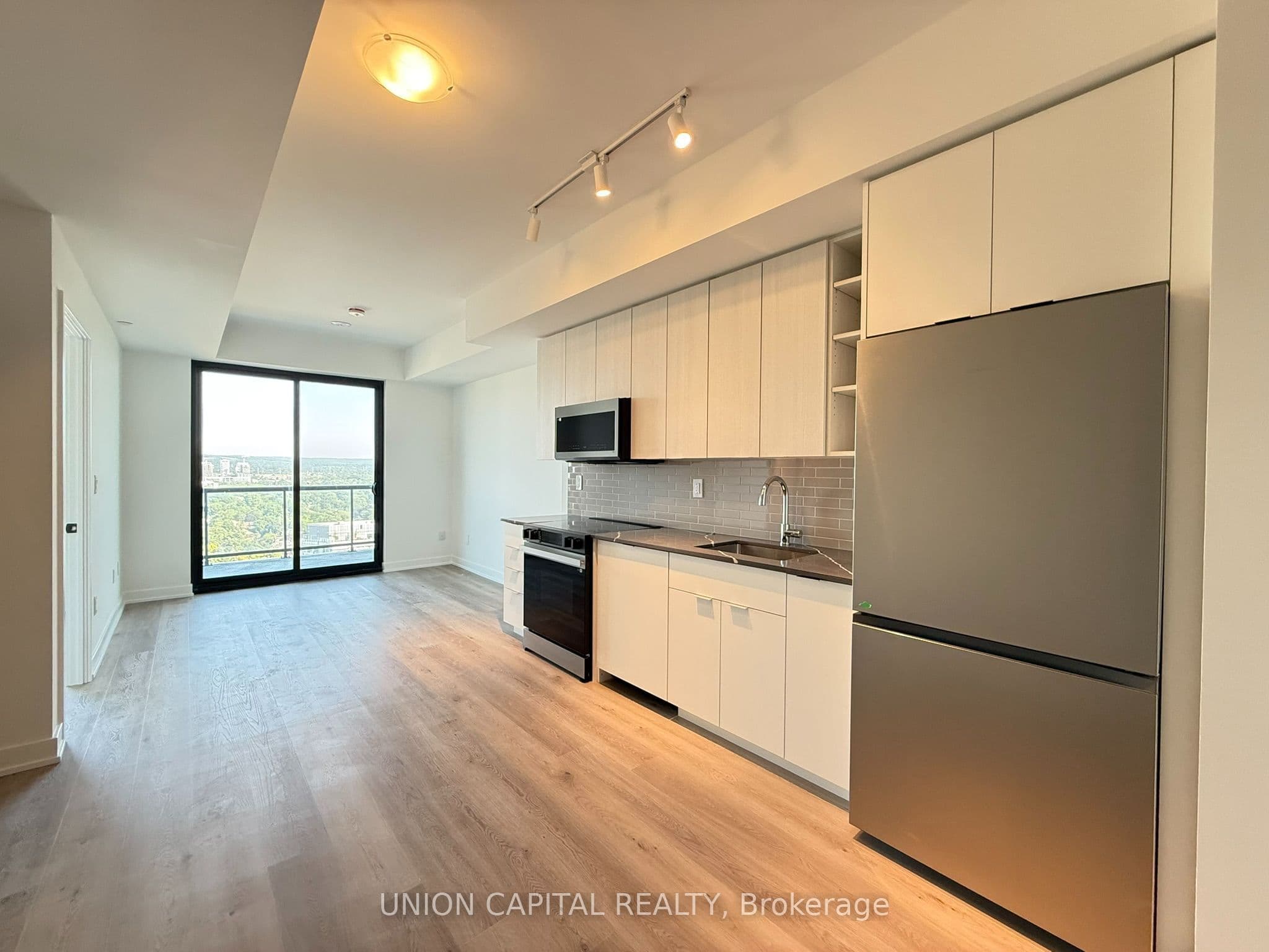 2075 Lakeshore Road #2408