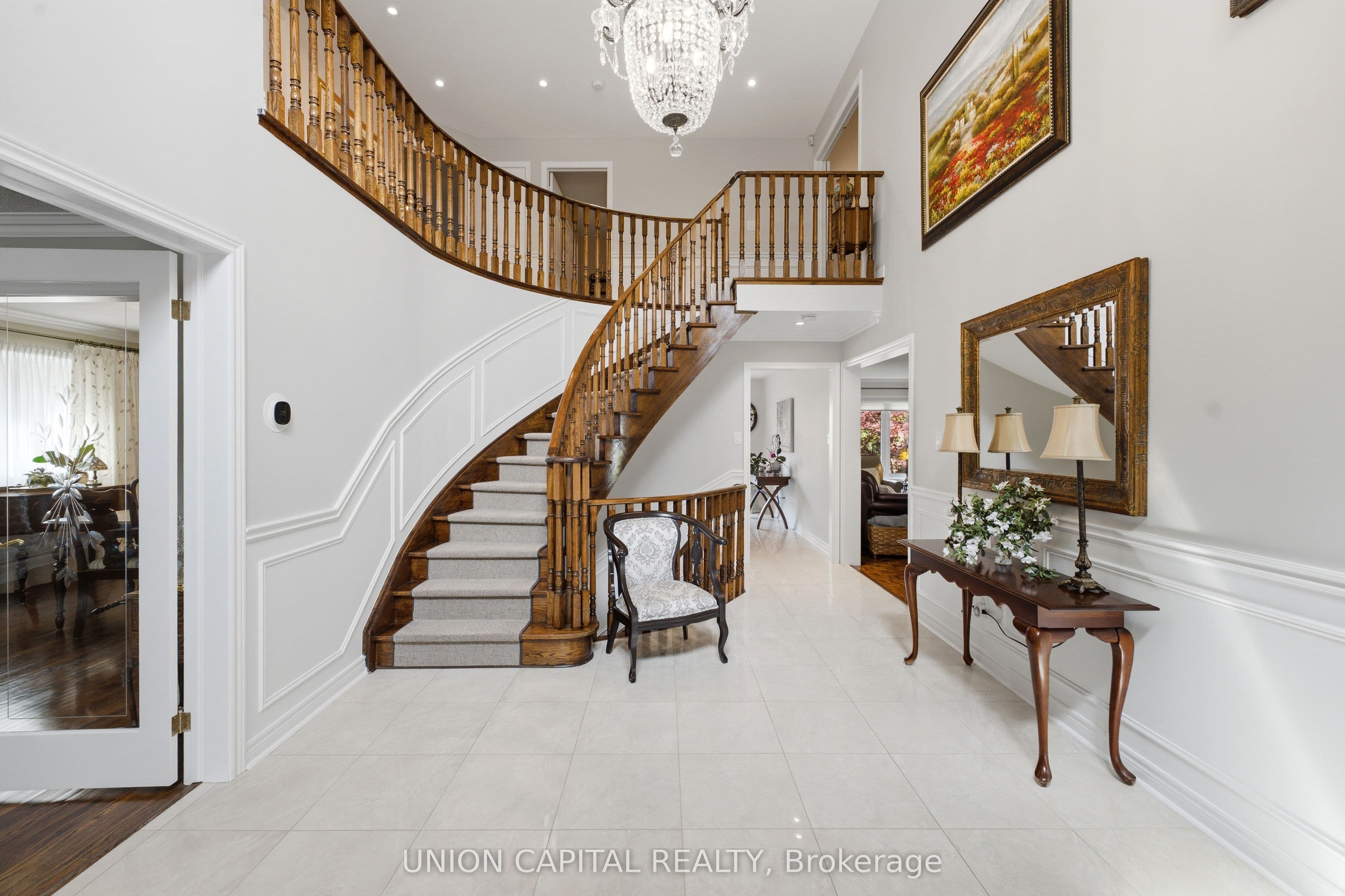 10 Myers Boulevard 3