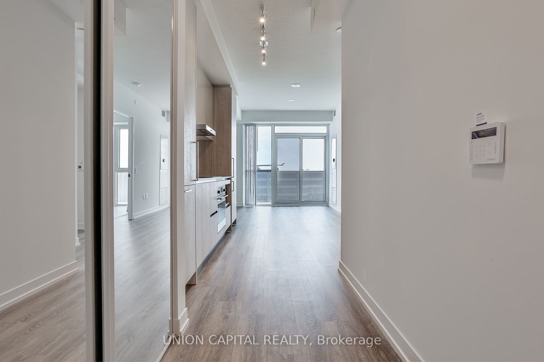 195 Commerce Street #5217