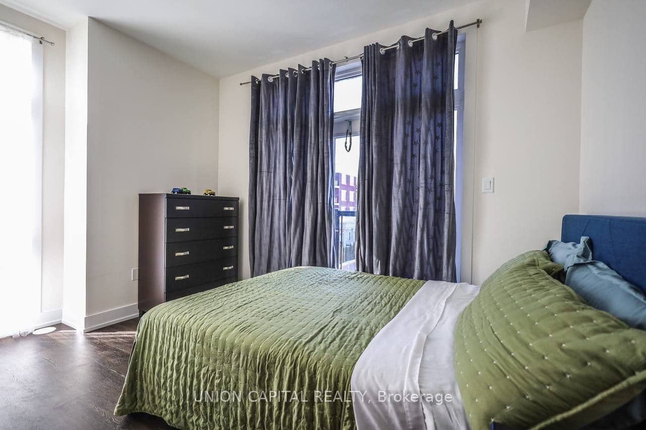 7 Phelps Lane #6 3