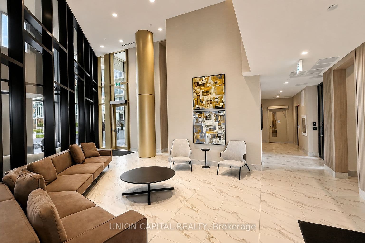1005 Dundas Street E #709 2
